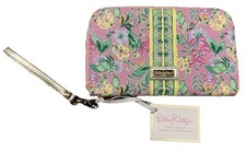 New Lilly Pulitzer Travel Wallet Passport Holder Vegan Leather Wristlet