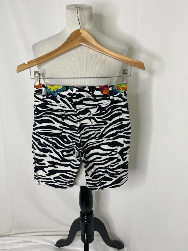 Girl's Size 12 Denim Shorts E.Q. Multicolor Floral Front and Zebra Print Pockets - Image 3 of 4