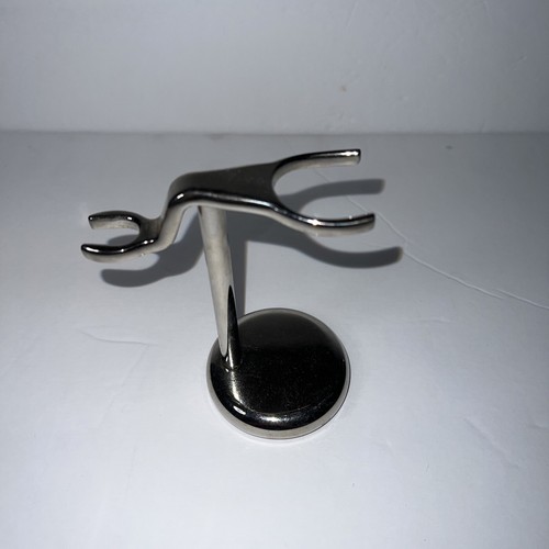 The Art of Shaving Contemporary Shaving Razor and Brush Stand. - Picture 2 of 2