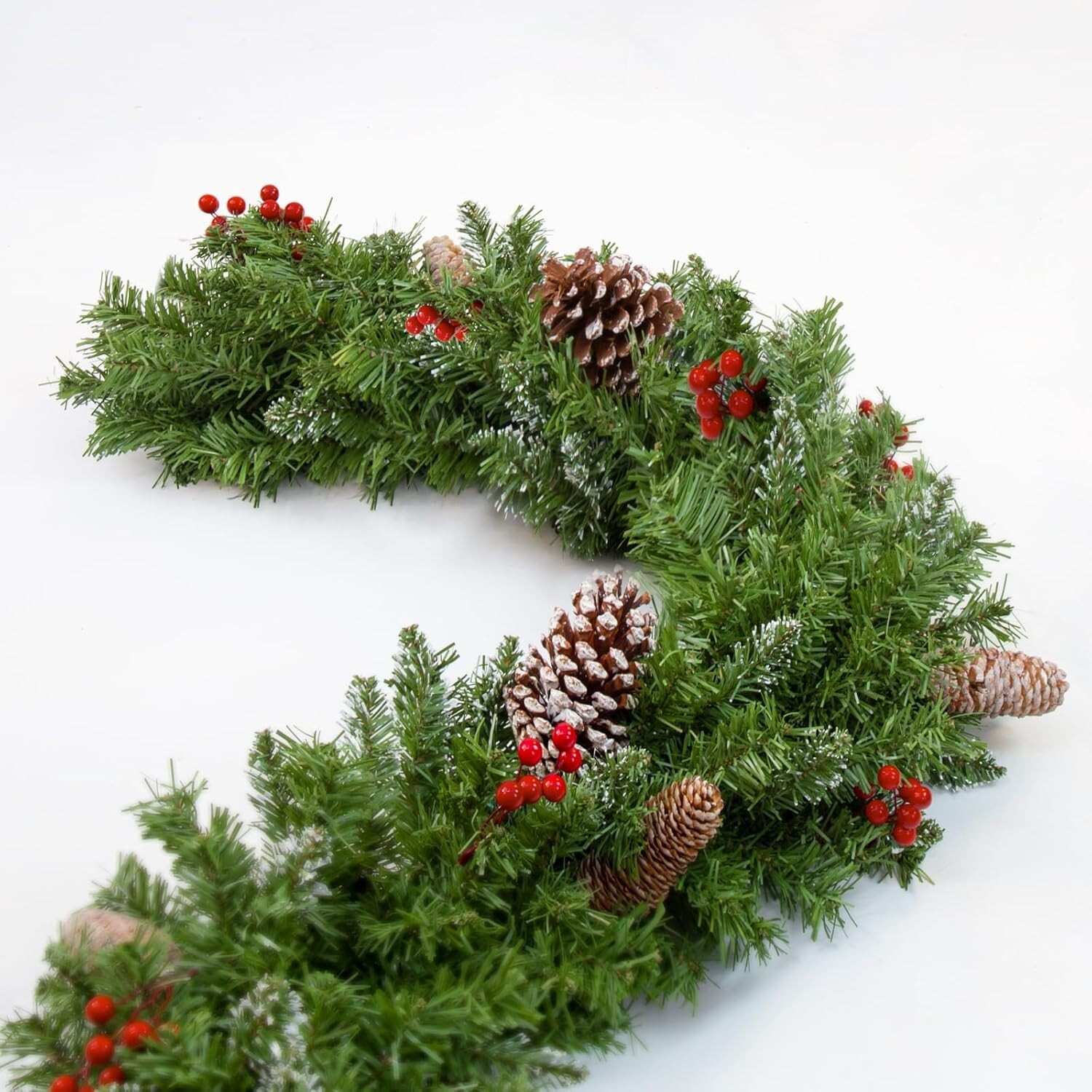 9 FT Prelit Christmas Garland with 100 LED Lights, 8 Modes 3AA Battery Operated 