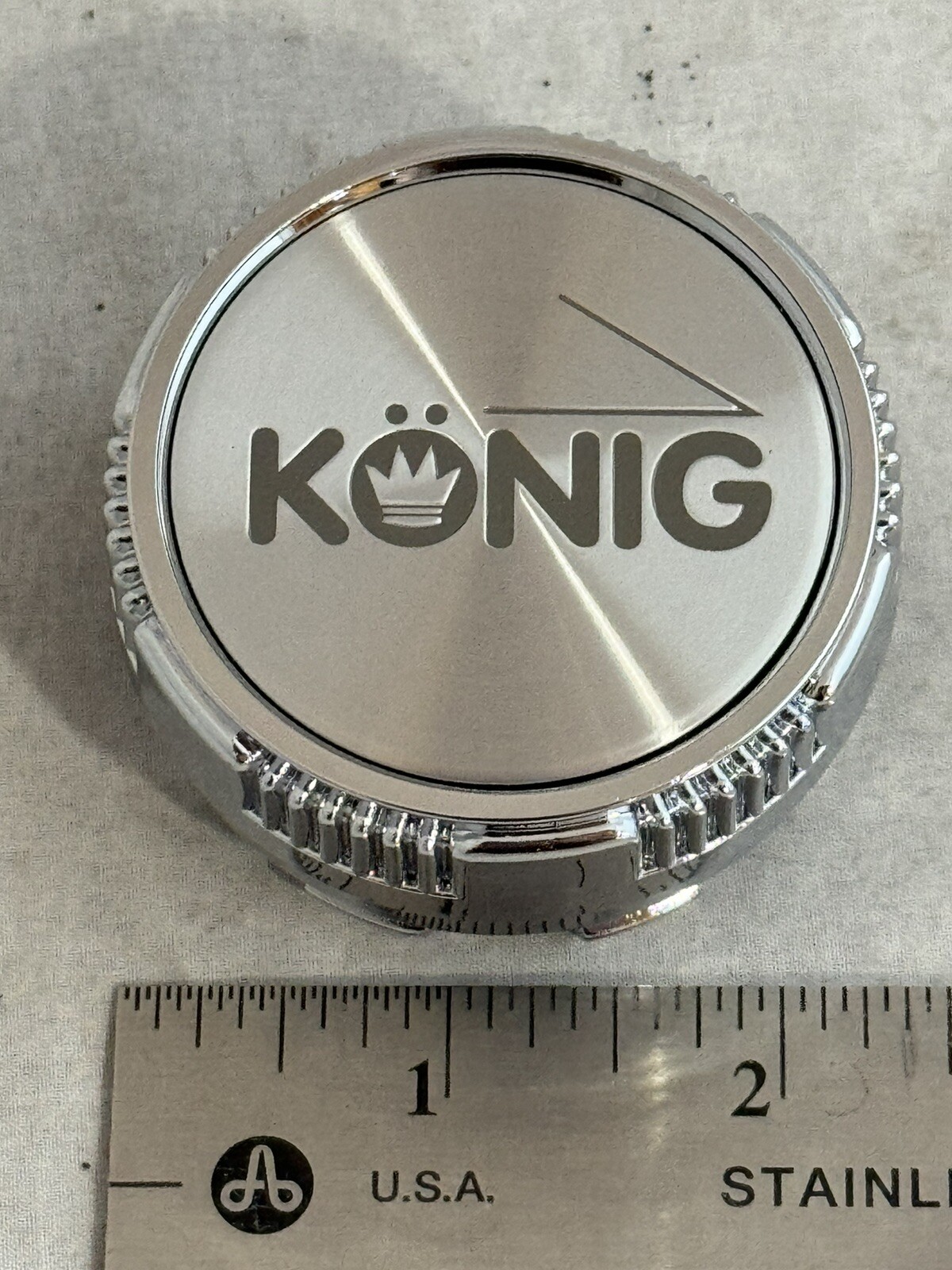 KONIG Rewind Chrome Custom Wheels with Center Cap L018C and Dust Cover-image