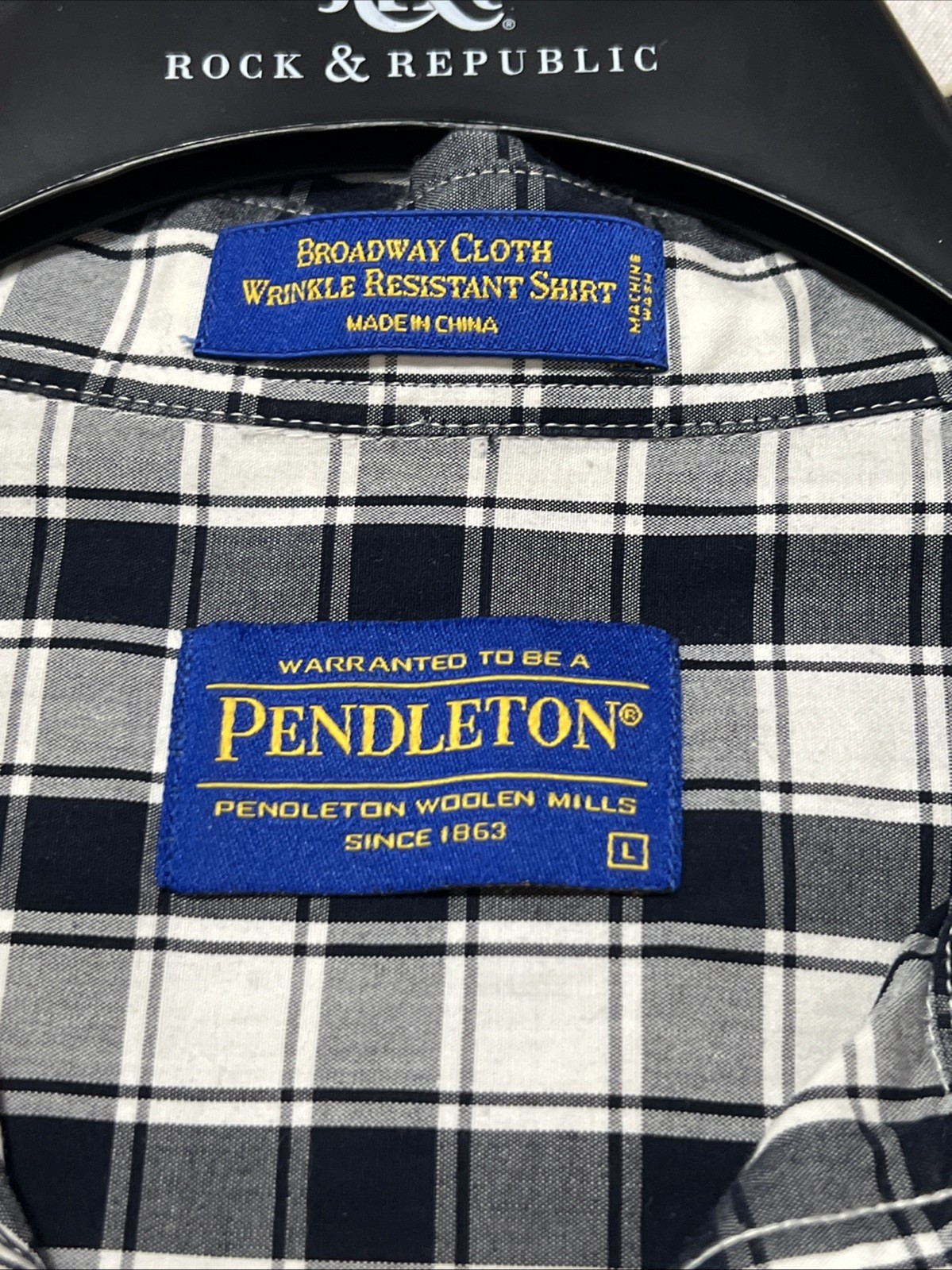 Pendleton Blank/ White Checkered Button-Down Shir… - image 6