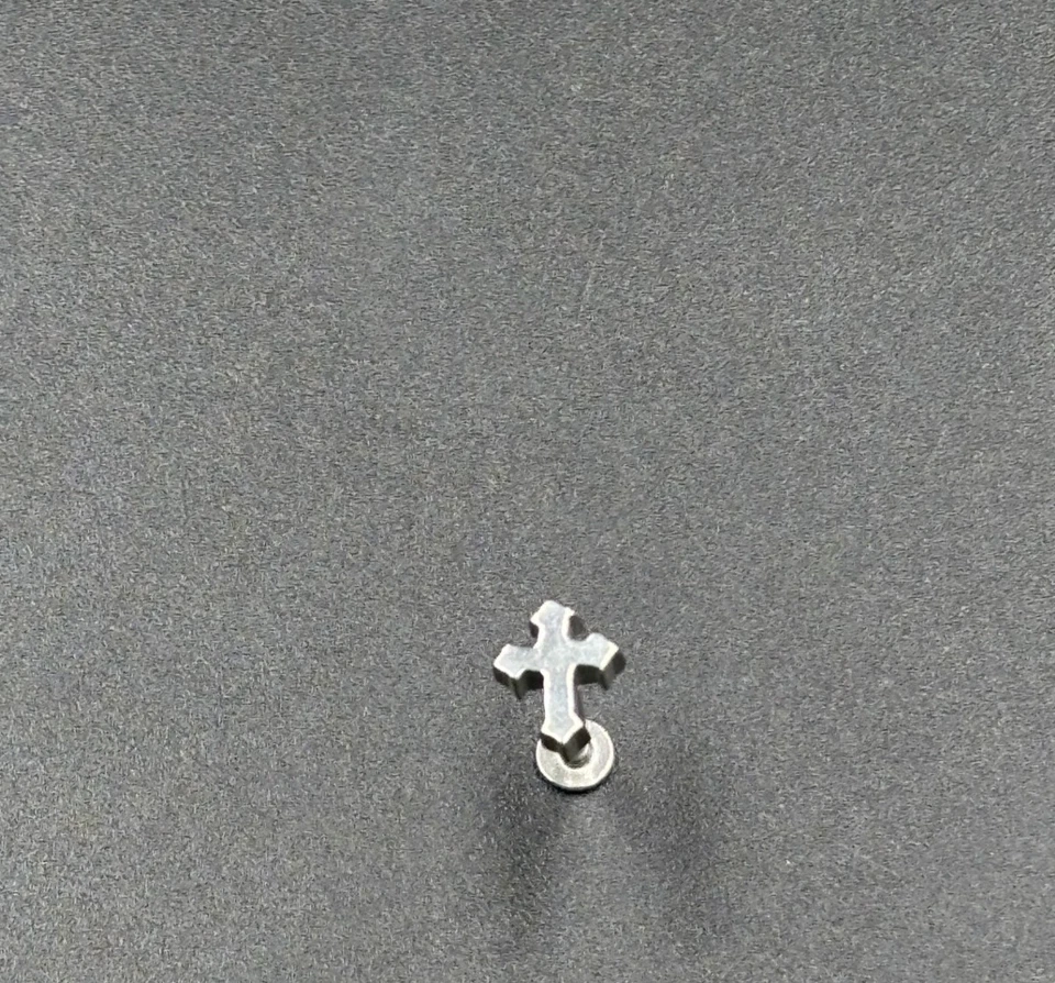 Set da 3 Piercing in Acciaio Chirurgico diametro mm. 1,2 e 1,6 Modelli Assortiti - Immagine 4 di 4