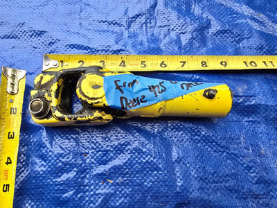 OEM John Deere 425 445 455 Mower Deck Driveshaft Female Half AM118125 U-Joint JD