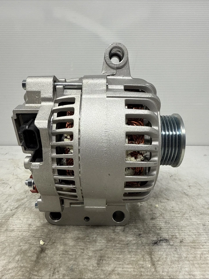 *HAS MARKS* Alternato-SUPER DUTY F250 F450 F550 7.3L 99 00 01 EXCURSION - Image 2 of 4