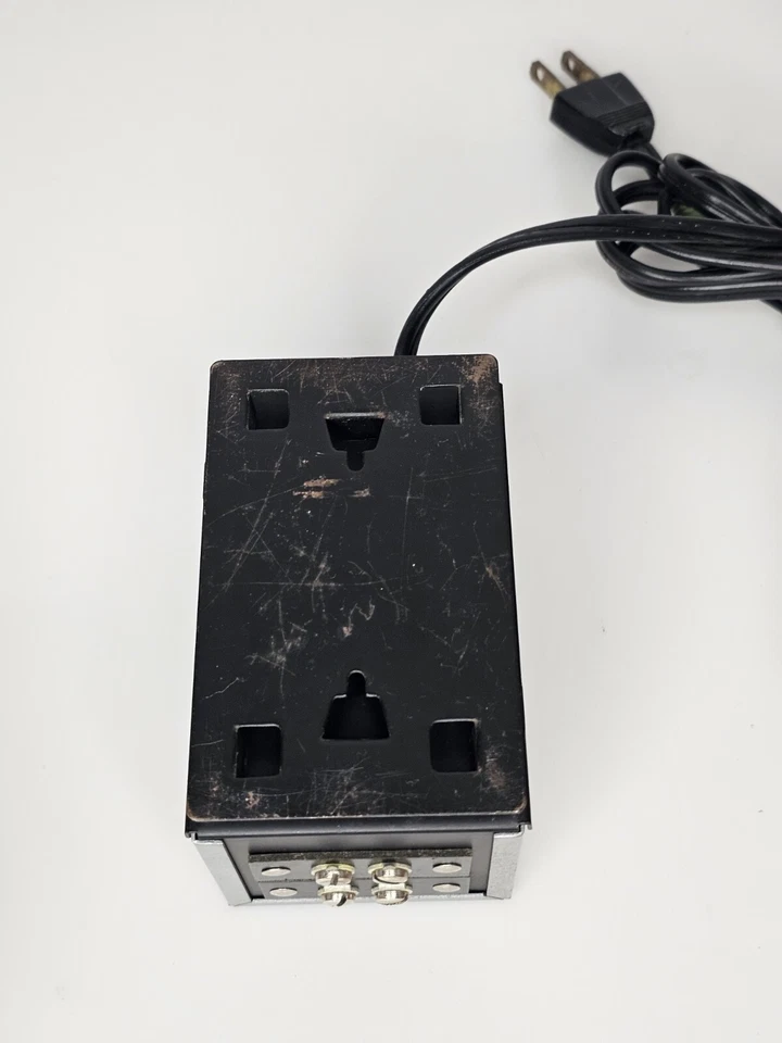 Strombecker Toy Transformer Power Pack Model 9700 115V - Image 4 of 4