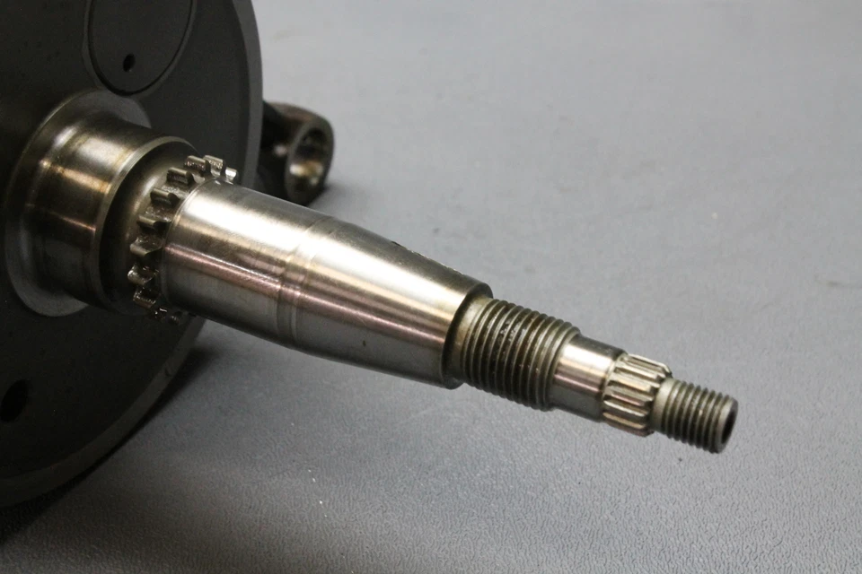 91-02 Suzuki King Quad 300 Engine Motor Crankshaft Crank Shaft 12200-19b70 — 第 3/4 张图片