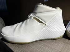 NIKE Air Jordan Why Not Zer0.1 Shoes Men\'s Size 16 Sneakers Triple White Air Jordan Why Not Zer0.1  main image 3