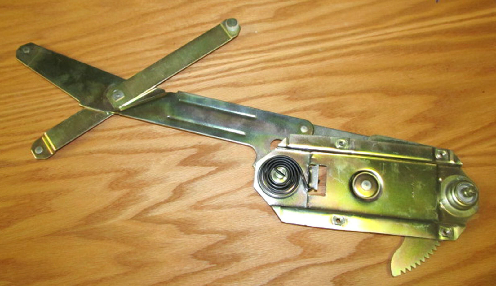 1955 1956 1957 CHEVY WINDOW REGULATOR ASSEMBLY 2 DOOR HARDTOP DRIVERS SIDE , NEW