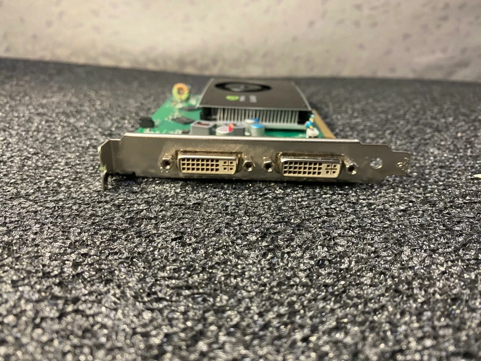 PNY NVIDIA  QUADRO VCQFX380-PCIE-T - Image 3 of 4