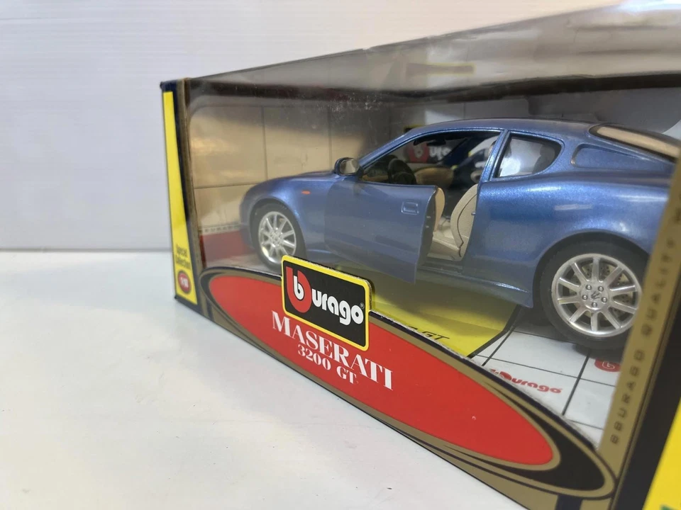 Maserati 3200 GT a escala 1/18 diecast de Bburago Foto 3 de 4