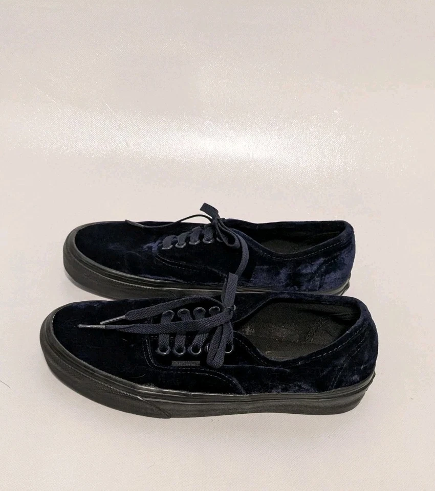 Vans Off the Wall Auténtico Azul Terciopelo Azul Marino/Negro Mujeres 8.0 Hombres 6.5 Foto 4 de 4