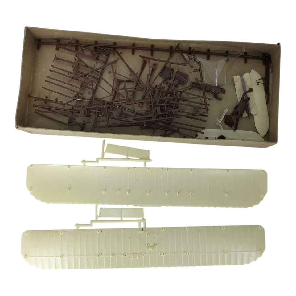 Monogram Wright Brothers Kitty Hawk, Wright Flyer No.1 1:39 - 1958 - Immagine 4 di 4