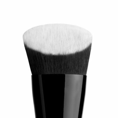 Kat Von D KVD Vegan Beauty Lock-It Edge Foundation Brush #10