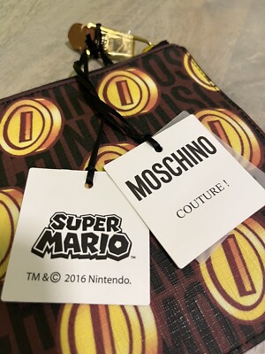 Moschino x Mario ポーチ Moschino Nintendo Super Mario Collaboration Coin Pattern