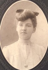 1900 s Vintage Pretty School Girl young lady CABINET CARD PHOTO