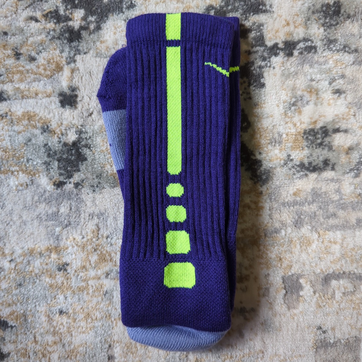 purple nike basketball socks