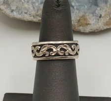 VINTAGE BEAUTIFUL STERLING SILVER FLORAL BAND RING SIZE 6