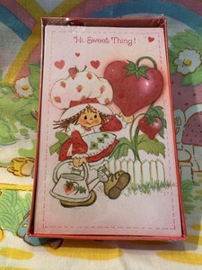 NEW Vintage Strawberry Shortcake Valentine Cards & Envelopes SEALED