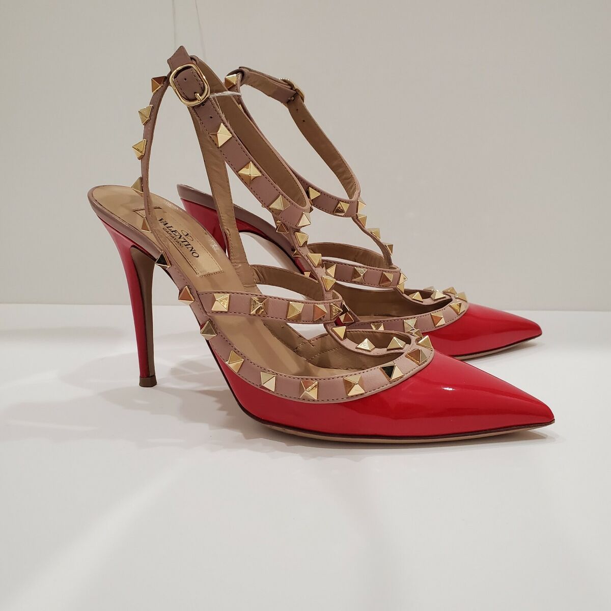 100% AUTHENTIC VALENTINO GARAVANI ANKLE STRAP RED LEATHER 100% AUTHENTIC VALENTINO GARAVANI ANKLE STRAP RED LEATHER