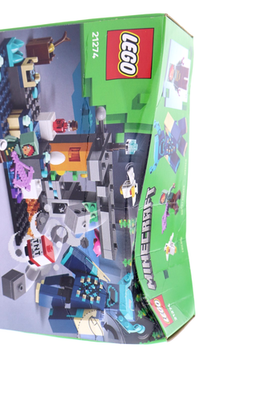 Lego Minecraft The Warden Encounter (21274) | eBay