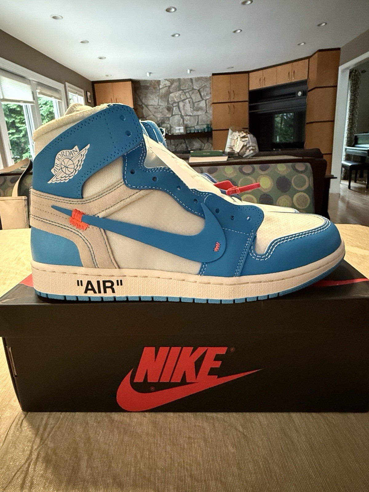 OFF WHITE X NIKE Nike Jordan 1 Retro OG x Off White alte UNC