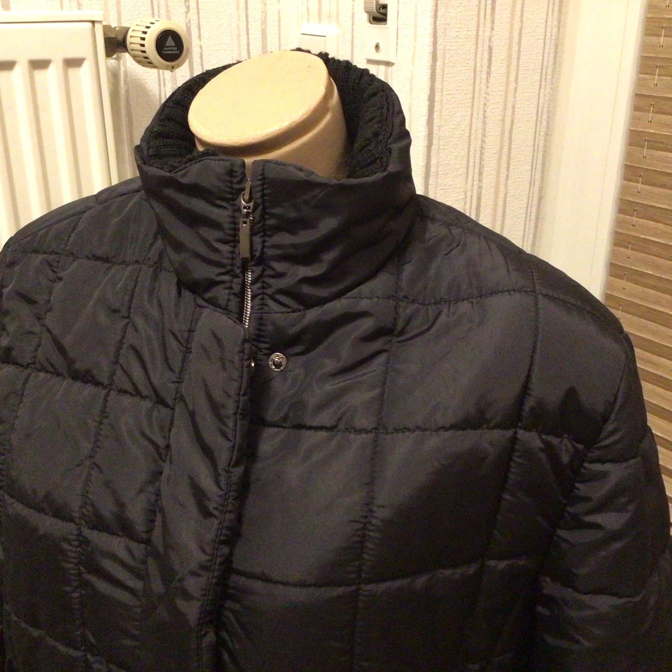 IN LINEA Übergang- Mantel, Gr. 44, in Schwarz, Reißverschlüsse, Top Zustand. - Bild 2 von 4