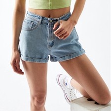 PacSun Denim Mom Shorts Size 30 Cuffed Jean Y2K Spring Vacation Indie Boho