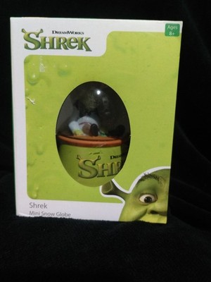 Shrek Mini Snow Globe DreamWorks   NEW in Box