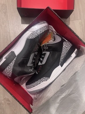 Air Jordan 3 Black Cement 2018 11US/45EU - Photo 1/4