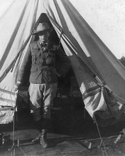 WINSTON CHURCHILL YOUNG WAR CORRESPONDENT 8x10 GLOSSY PHOTO PRINT