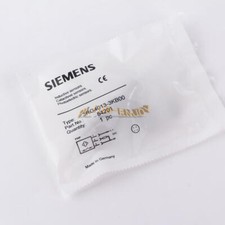 NEW 1PCS For Siemens 3RG4013-3KB00 Proximity Switch Sensor