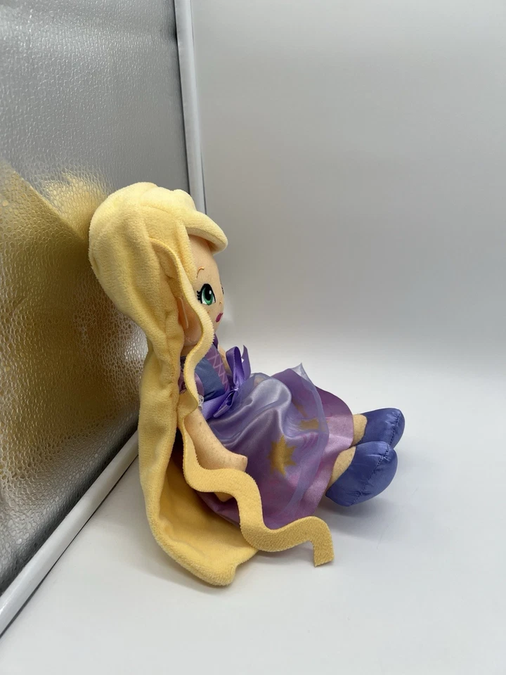 Boneca de Pelúcia Disney Princesa Rapunzel Enrolada -So Sweet Princess 12,5" Brinquedo - Imagem 2 de 4