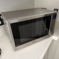 Panasonic NN-ST48KSBPQ 32L 1000W Inverter Sensor Stainless Steel Microwave