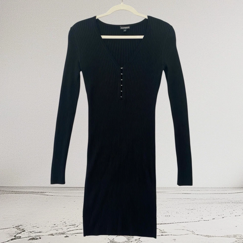 Vestido suéter Express para mujer manga larga talla pequeña negro acanalado tejido elástico Foto 2 de 4