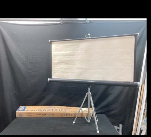 VINTAGE Radiant Meteor Movie Screen for Projector 40 x 40 - USA