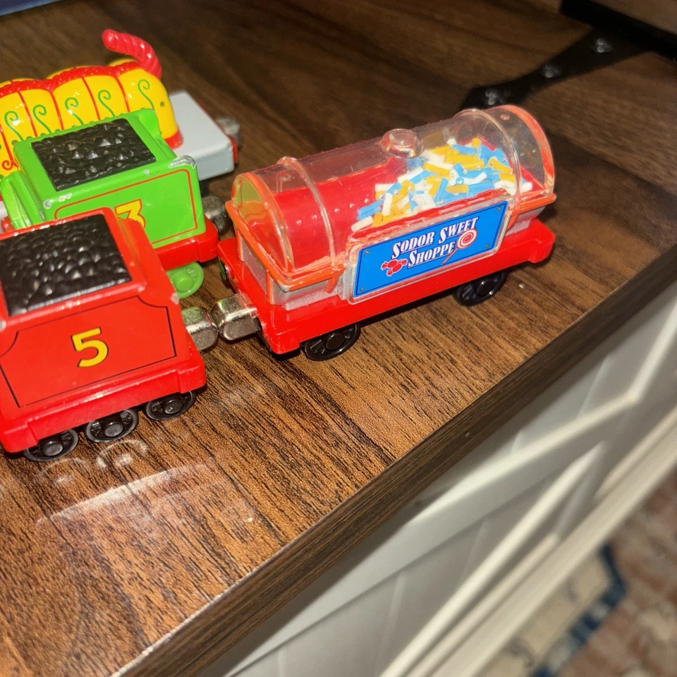 Thomas & Friends Take N Play Along Confetti James Henry Bill Ben Lot - Image 3 of 4