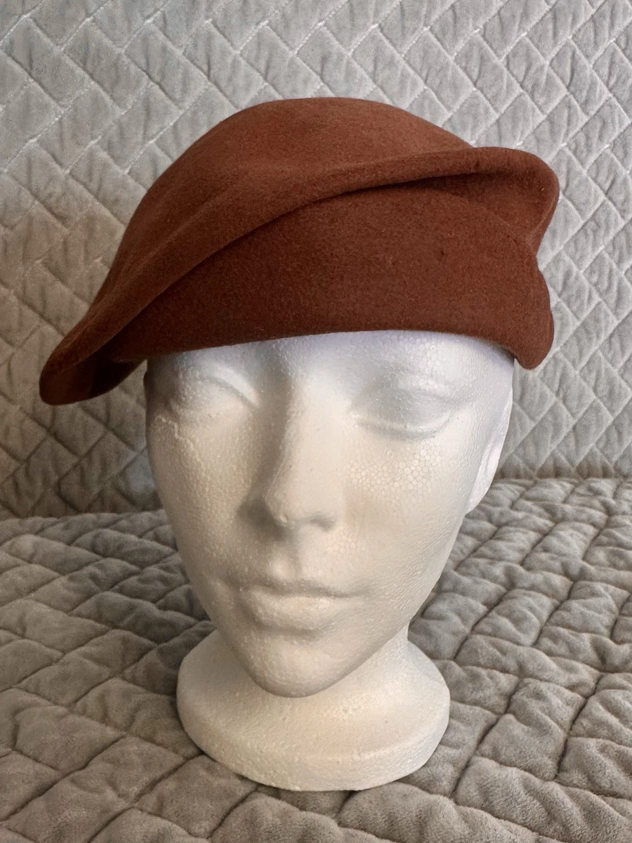 Eddi Rike’s vintage hat union made 1940 main image 2
