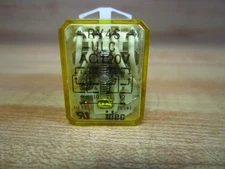 IDEC RY4S-ULC-AC120V Relay RY4S-ULC-120V AC 120VAC