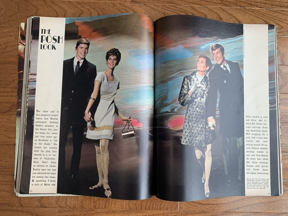 女性情報誌 Seventeen magazine july 1967 Twiggy Seventeen July 1967 Twiggy | ASMR Magazine Flip Through