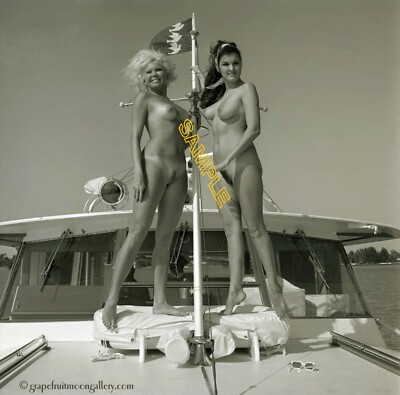 Betty Andrews and Judy Jones - Biscayne Bay in Miami Bunny Yeager (1960s)-Photo
