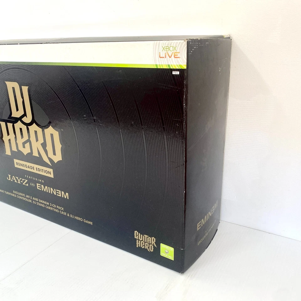 DJ Hero Renegade Edition feat. Jay-Z & Eminem w/ Turntable Bundle For Xbox 360 - Image 3 of 4