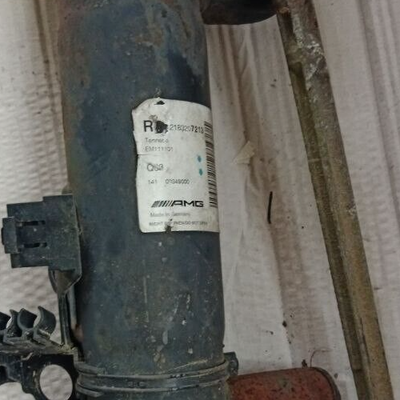 MERCEDES W212 & W218 Right Front E63 CLS 63 AMG OSF Shock Absorber  