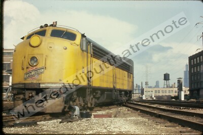 Orig. Dia Chicago & Northwestern CNW 5030B EMD E8A Western Ave Chicago 4-12-74