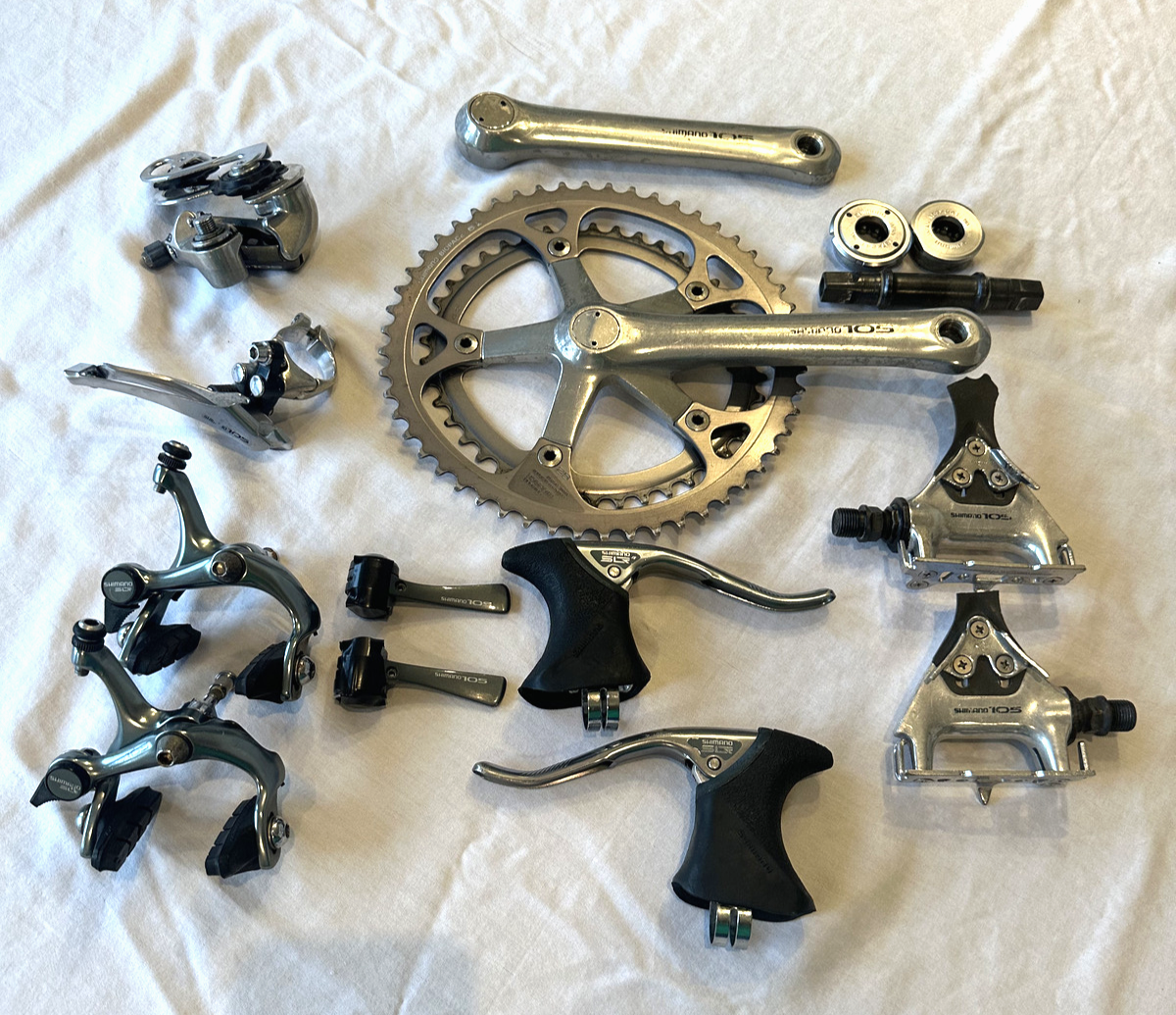 Shimano 105 1051, 7 Speed Groupset. Brake Levers, Shifters Shimano 105 1051, 7 Speed Groupset. Brake Levers, Shifters