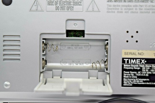 Genuine Timex (T434S) Alarm Clock Radio With 4 Different Nature Sounds - Picture 8 of 8