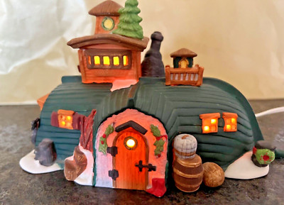 Dept. 56 Dickens Village David Copperfield Peggotty's Seaside Cottage 5550-6 89 