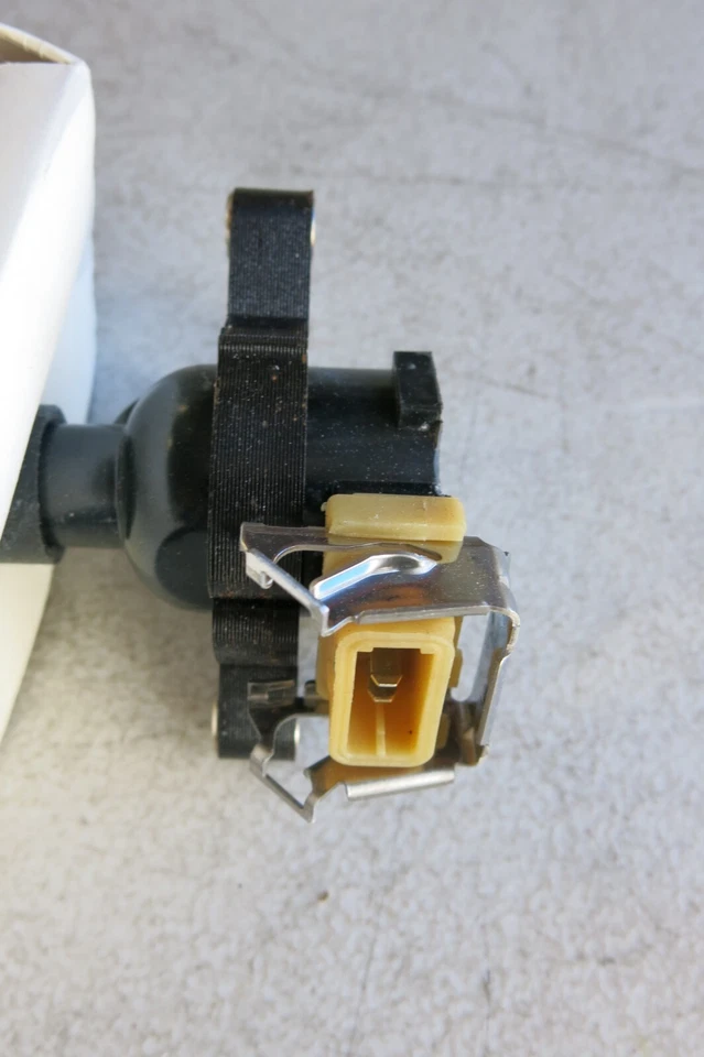 STI Direct Ignition Coil 11860T fits 96-05 BMW Land Rover - Imagem 2 de 4