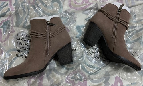 Bamboo Avenge Tassle Taupe Ankle Boots 