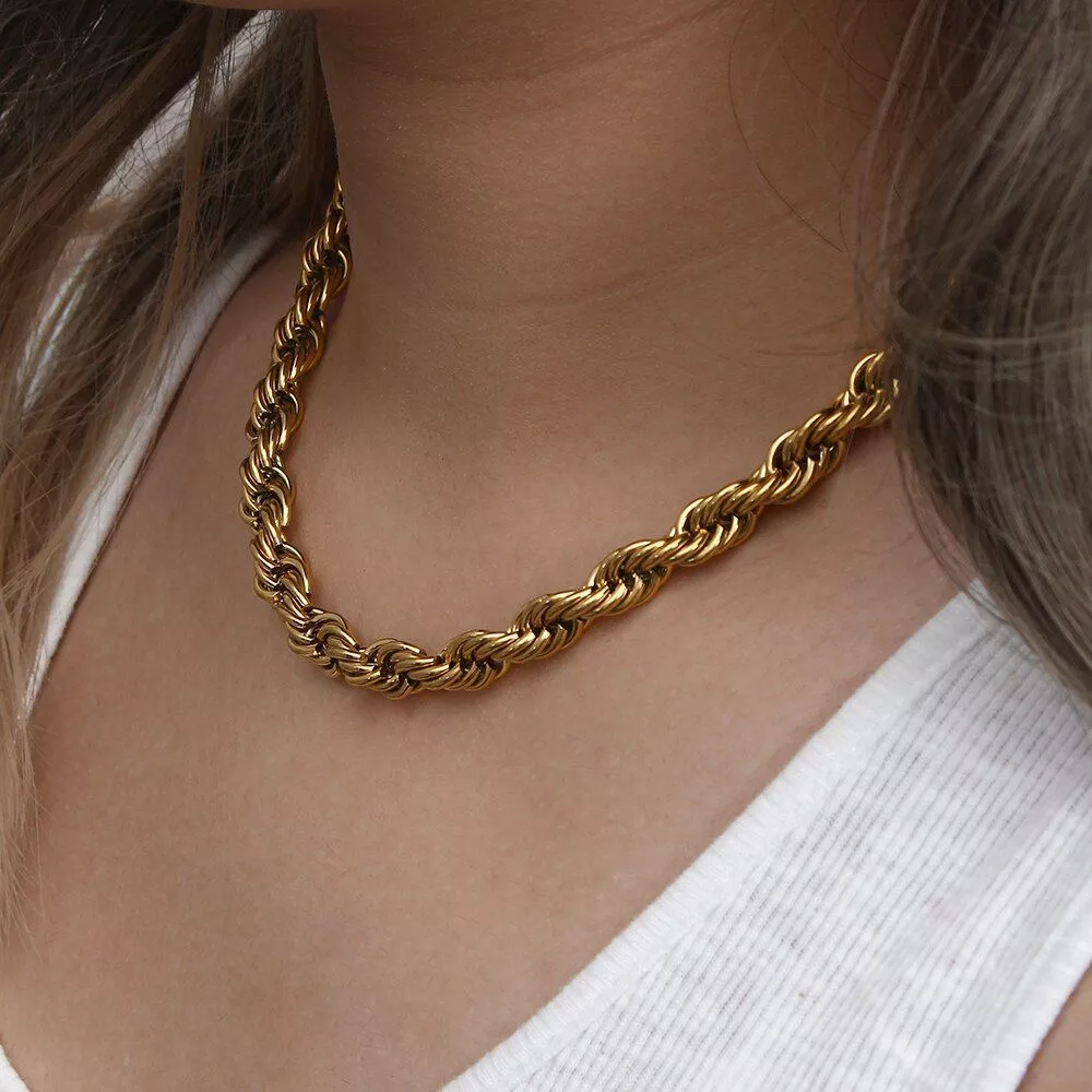 Chunky Rope Chain Necklace | Chain necklace, Necklace, Chain choker necklace